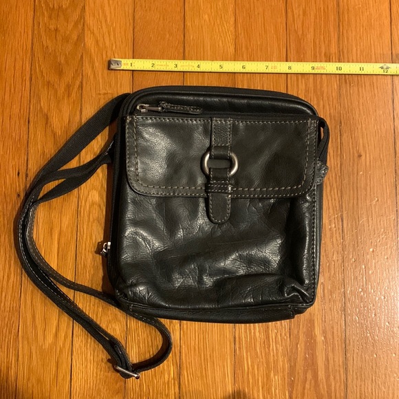 Vintage Black Leather Fossil Bag with Dividers and Pockets - Picture 1 of 8